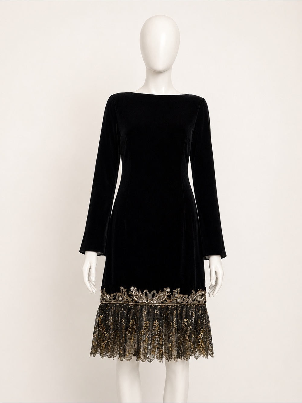 Vintage 80s Oscar de la renta velvet dress